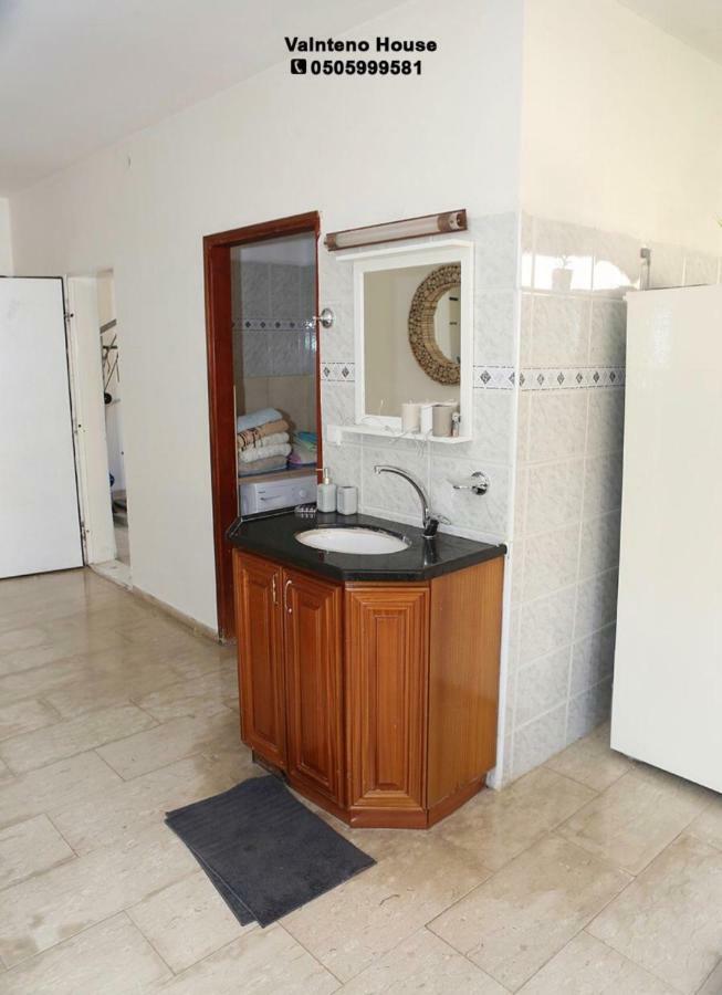 شقة Valentine House Deir Hanna المظهر الخارجي الصورة